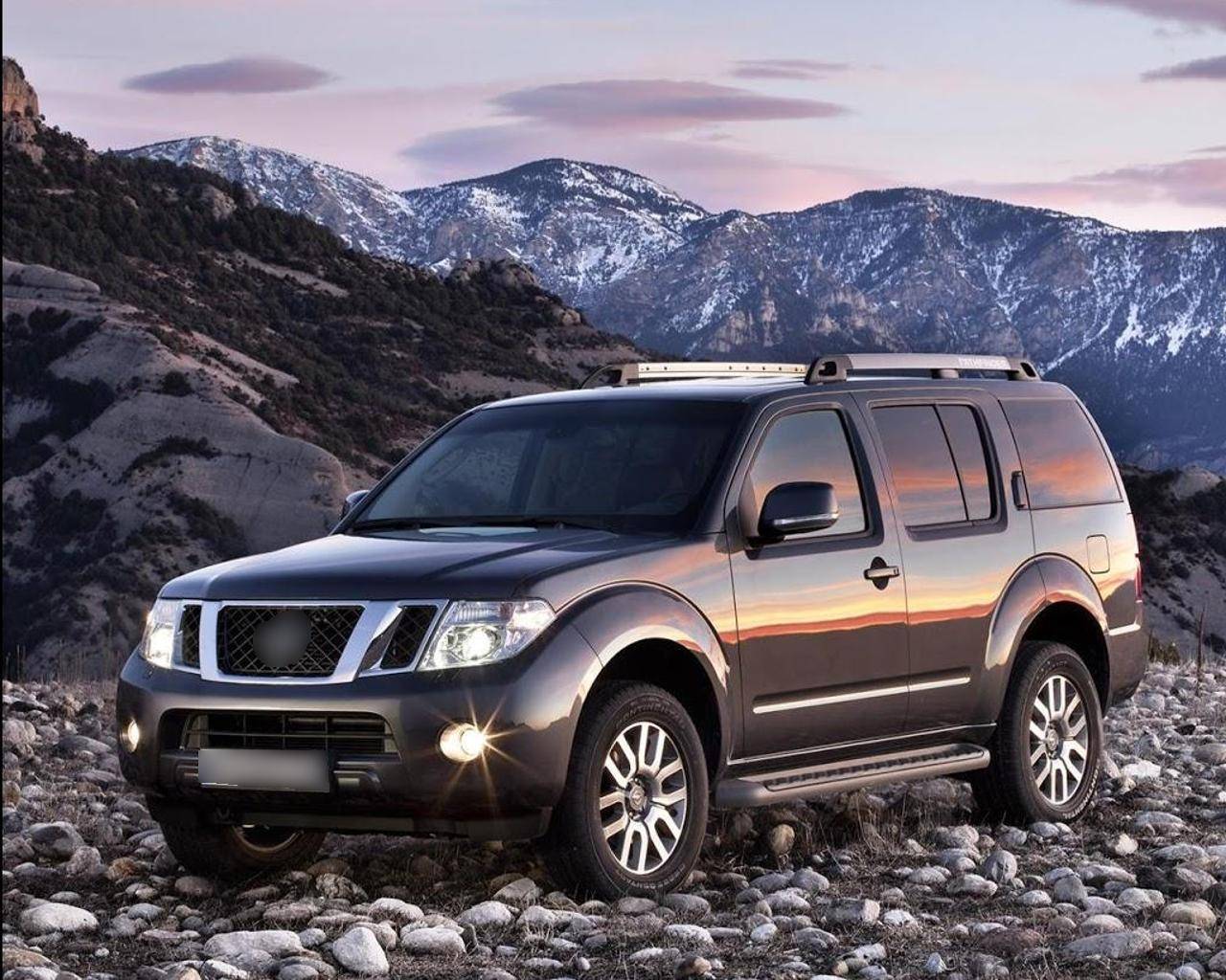 Nissan pathfinder сравнение pajero 4 за рулем. что лучше: pajero или pathfinder? трансмиссия и полный привод