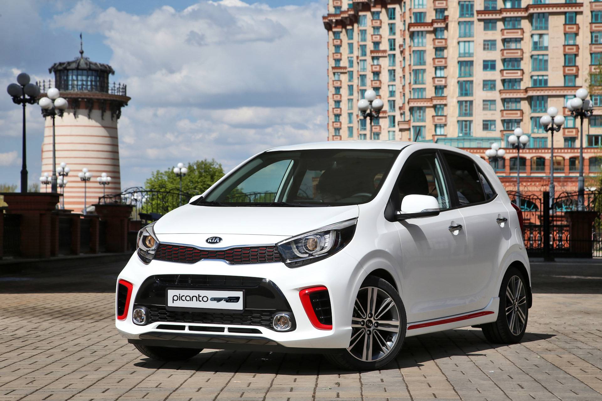 Сравнение kia picanto и kia rio. что лучше?