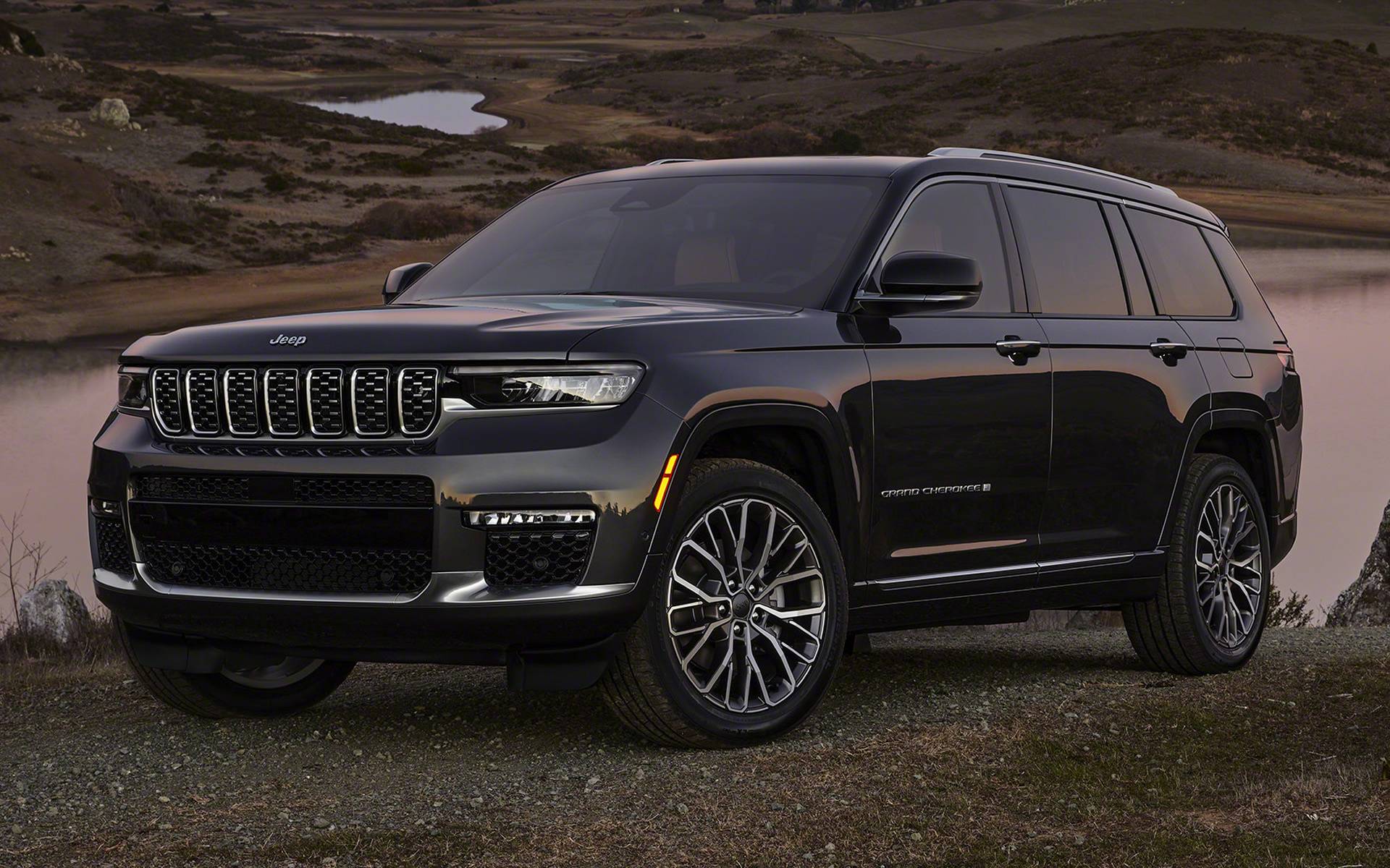 Jeep grand cherokee с пробегом: поиск идеального автомобиля