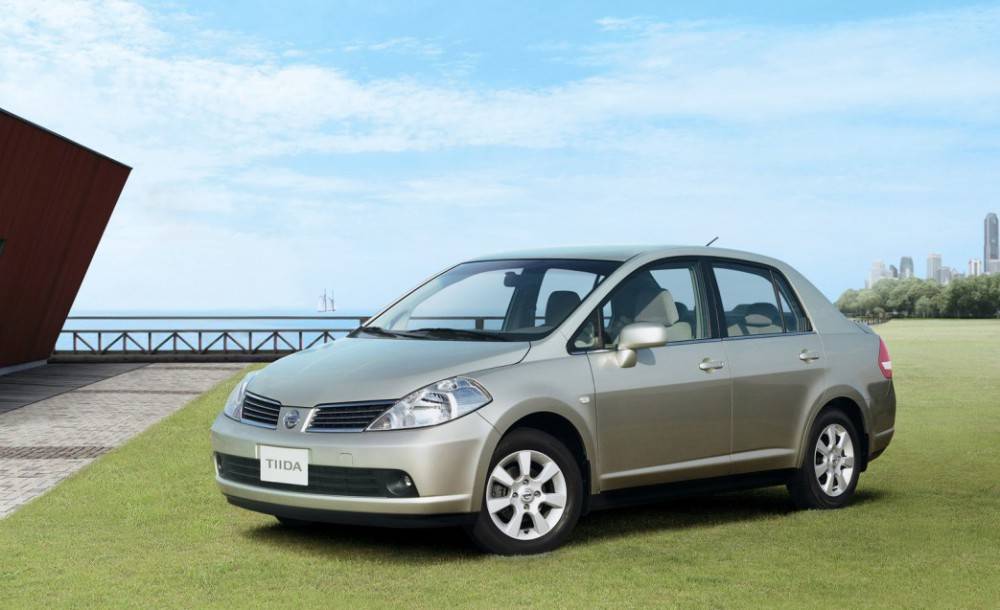 Nissan tiida 1.6, 1.8 реальные отзывы о расходе топлива: бензина на механике и автомате (робот)