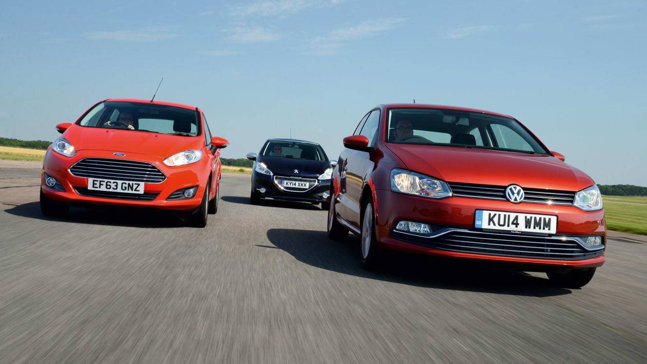 Ford Fiesta или Volkswagen Polo — какой автомобиль купить?