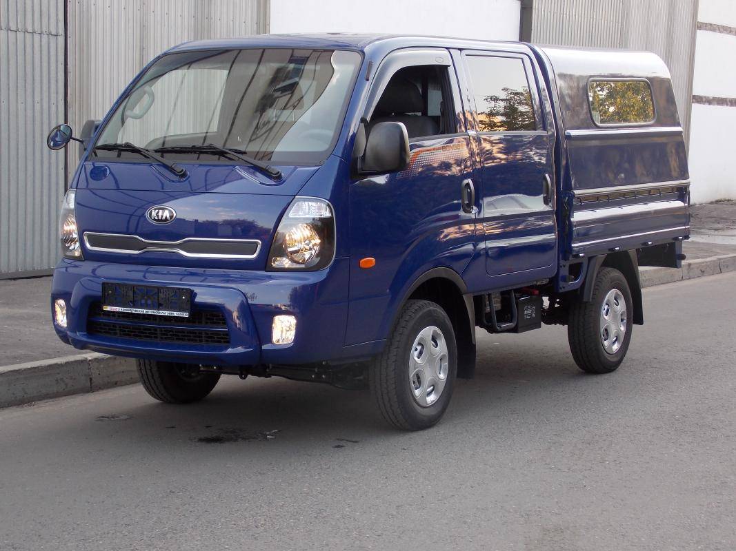 Kia bongo 3 и его двойник-близнец hyundai porter 2