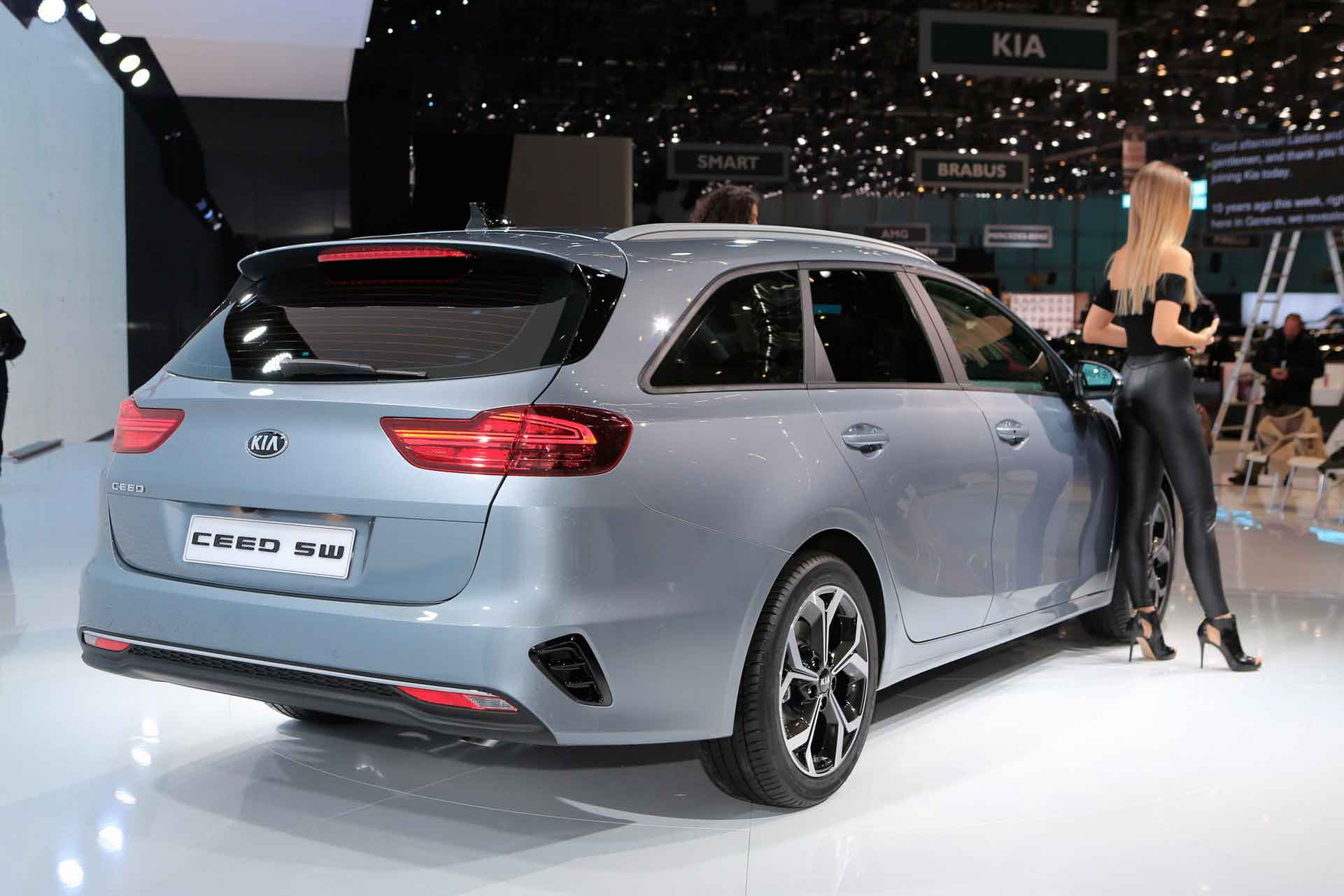 Сравнение kia ceed и hyundai i30