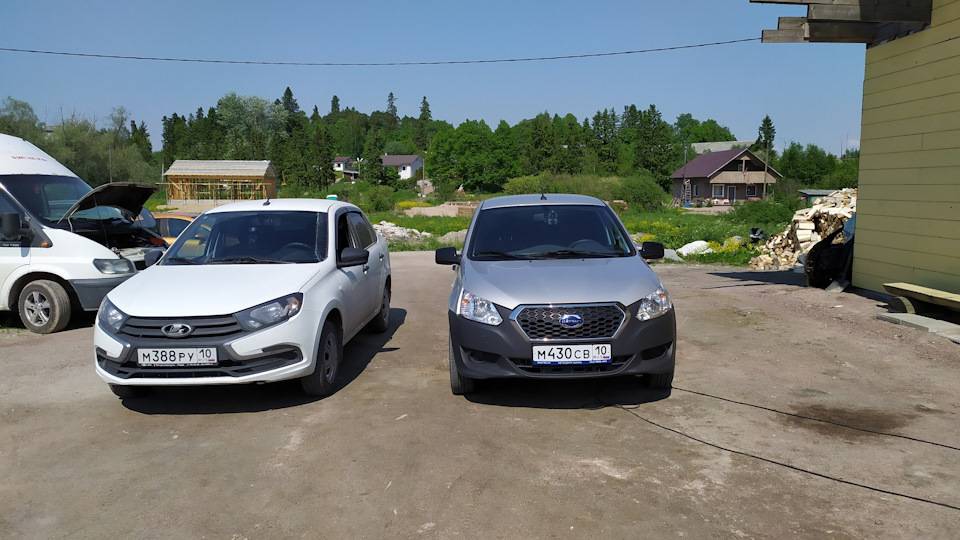 Сравнение автомобилей седан renault logan ii и седан datsun on-do i