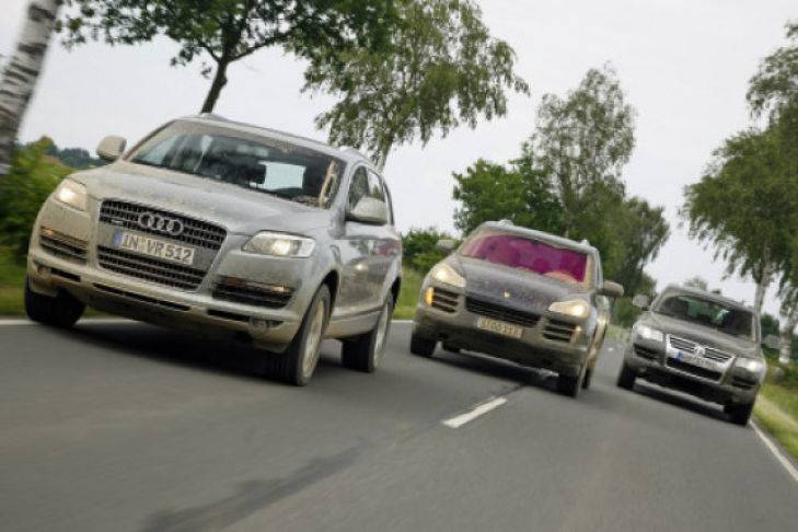 Что выбрать: porsche cayenne или volkswagen touareg? сравнение лидеров в классе suv